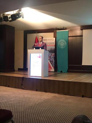 Kısmi (Unikondiler) Diz Protezi
